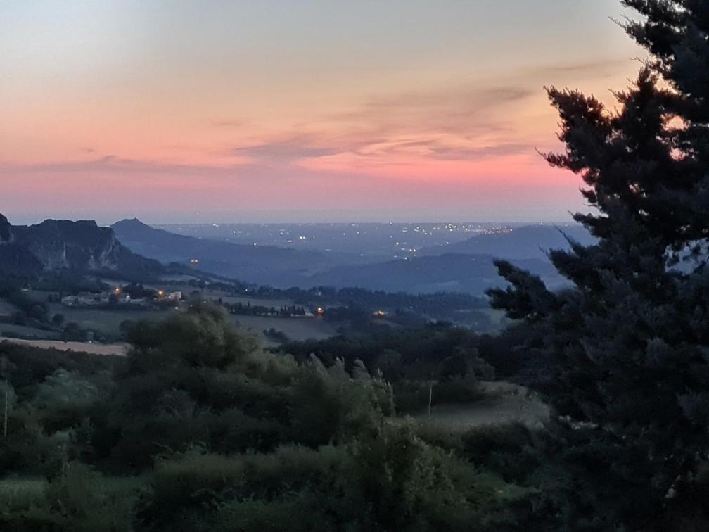 Dalla Fortezza Al Mare - La Vostra Casa A San Leo Exterior foto